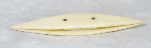 4254bone_tatting